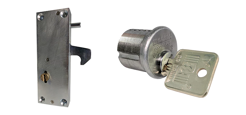 RR Fence Gates Brink Locks Repair in Pleasure Point, California